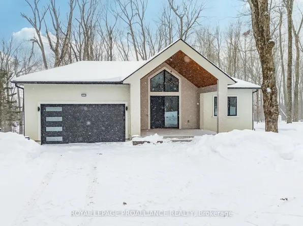 160 Sumcot Dr, Trent Lakes, ON K0L 1J0