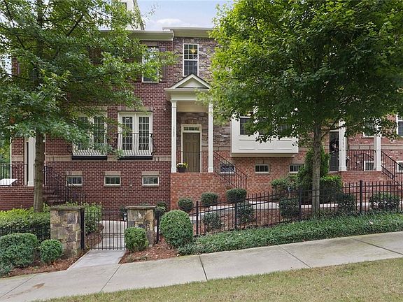 2nd image of 3296 Ferncliff Ln