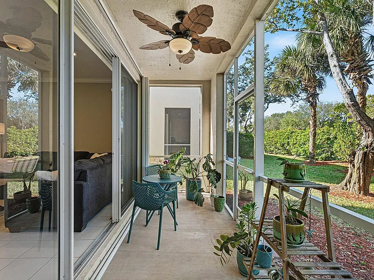 9911 Porta Leona Ln — Photo 16