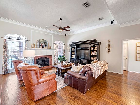 4th image of 5305 Ridgefield Ct
