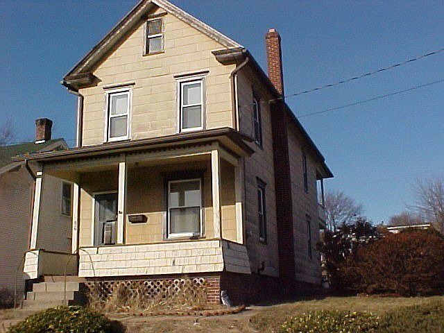 2nd image of 767 Union St