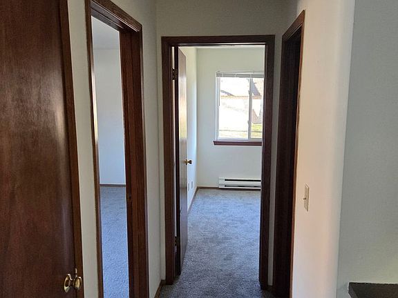 5th image of 1385 Meadowcreek Dr APT 8