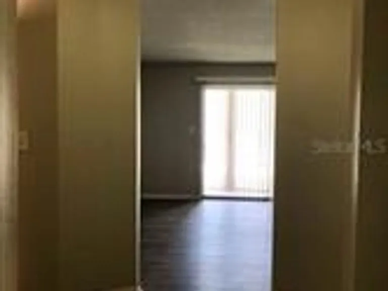 548 Orange Dr #14 — Photo 3
