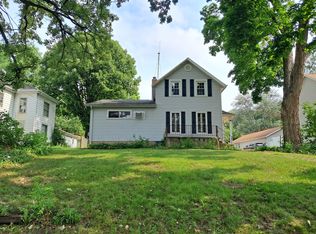 317 Clark St, Marseilles, IL 61341