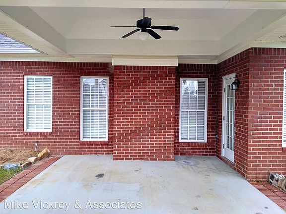 4th image of 4261 Aerie Cir