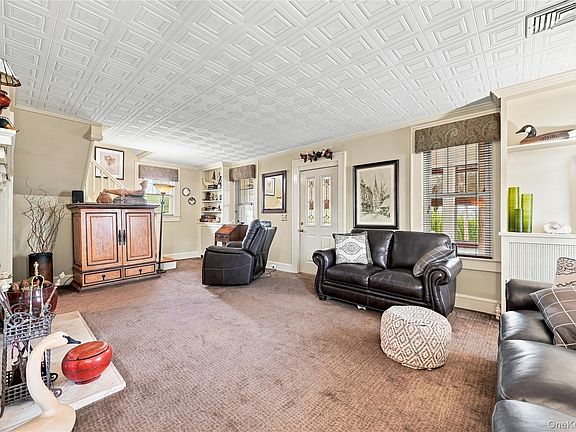 5th image of 60 Cormack Court