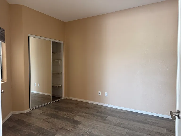 1438 Golfcrest Pl — Photo 32