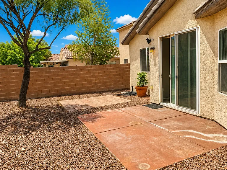 2924 Dotted Wren Ave — Photo 17