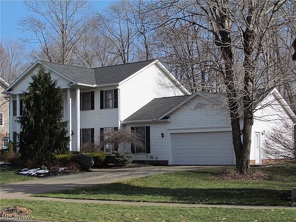 5th image of 1431 River Trail Dr