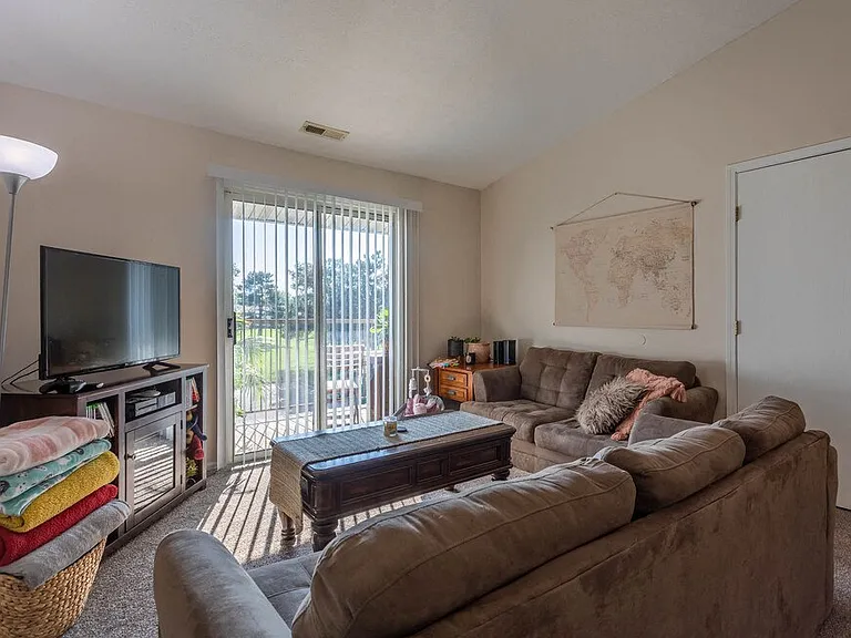 Bayberry Cove — Photo 22