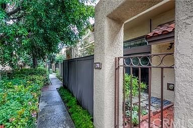 1st image of 1824 S Marengo Ave APT 26