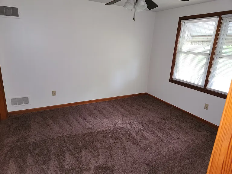 1161 Elkwood Cv — Photo 23