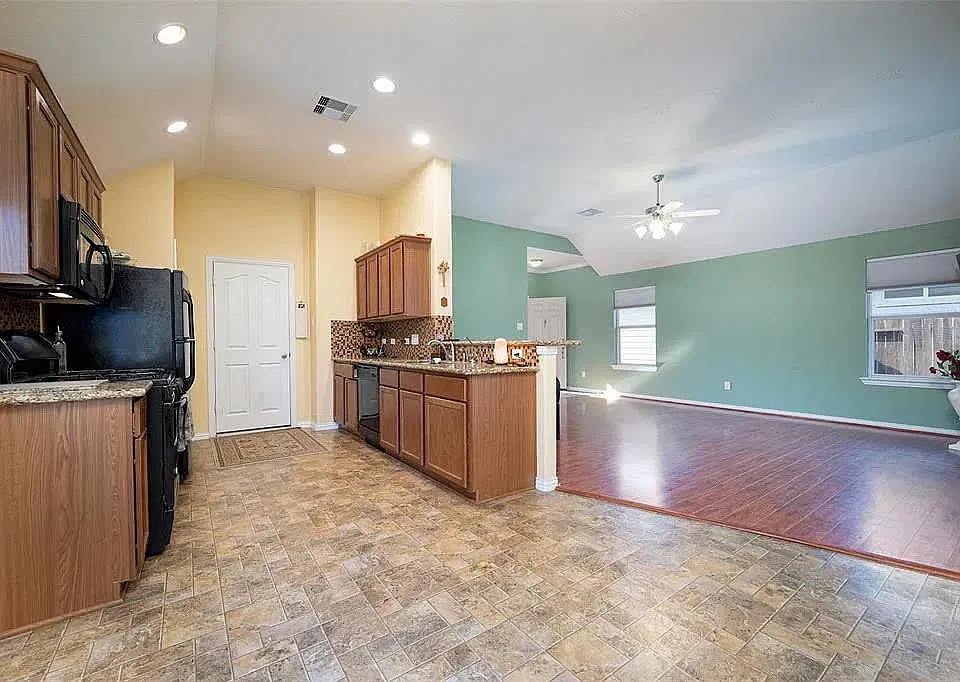 2711 Shearwater Bend Dr