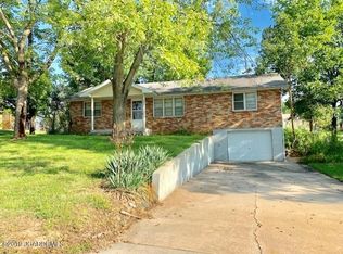 4928 Rainbow Hills Rd, Jefferson City, MO 65109