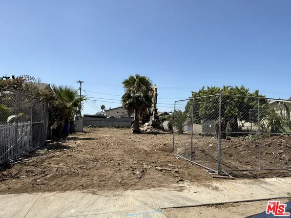 1218 W 101st St, Los Angeles, CA 90044