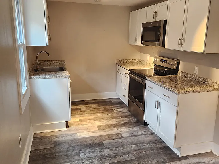 620 Olive Ln #2 — Photo 12