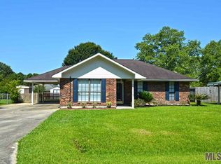 13819 Spreading Oaks Dr, Baton Rouge, LA 70818