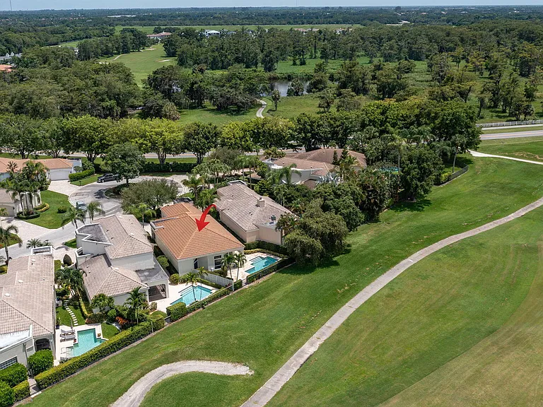 2402 Players Ct — Photo 42