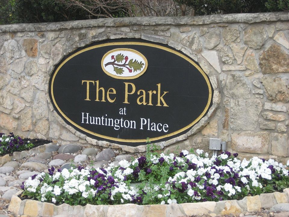 2nd image of 14010 Edge Point Dr