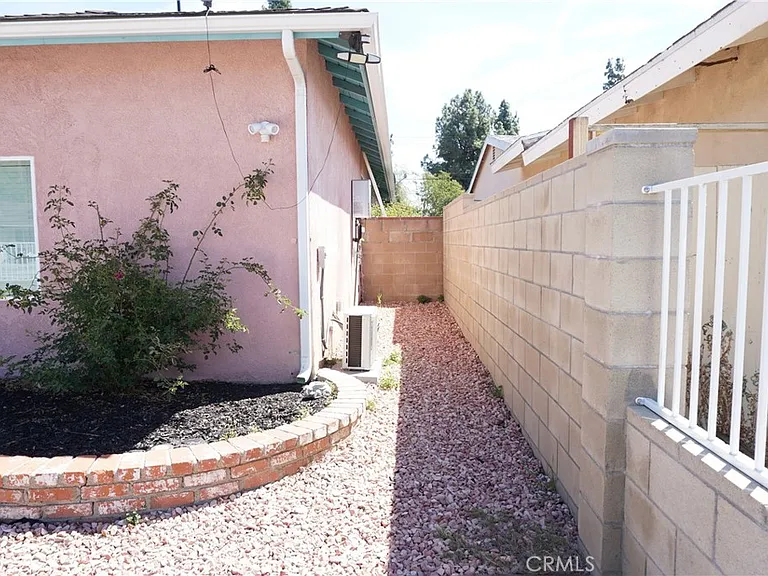 8824 Quartz Ave — Photo 23