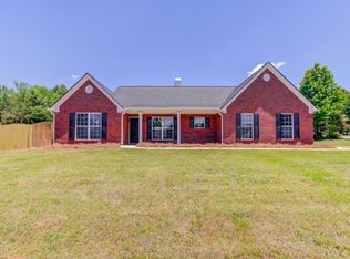 1203 Breckinridge Trl, Winder, GA 30680