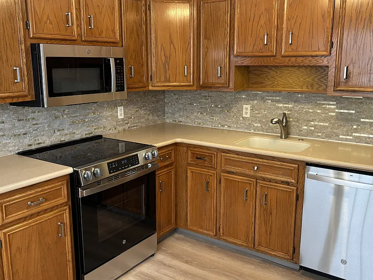 408 Tamarack Dr — Photo 14