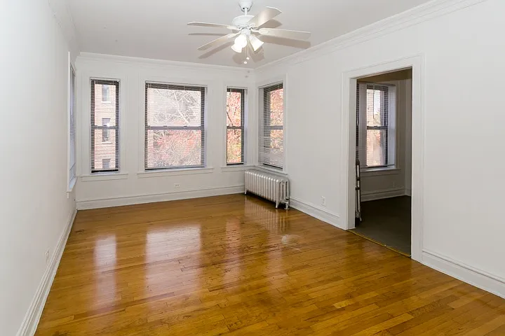 1101 E. Hyde Park Boulevard — Photo 14