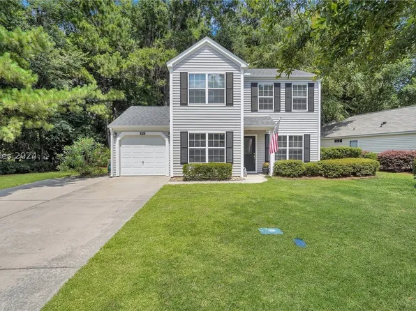 670 Farm Lake Dr, Bluffton, SC 29910