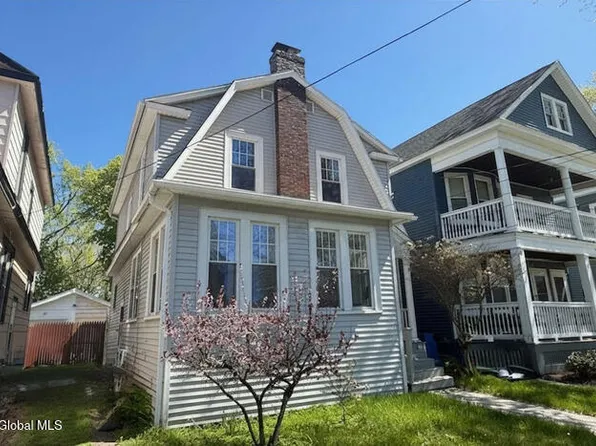 31 Woodlawn Avenue, Albany, NY 12208