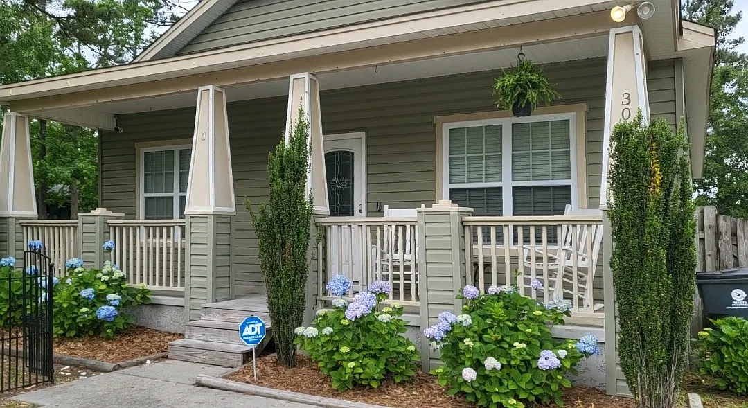 Country Club Dr, Hampstead — Photo 2