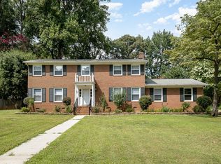 6840 April Ln, Charlotte, NC 28215