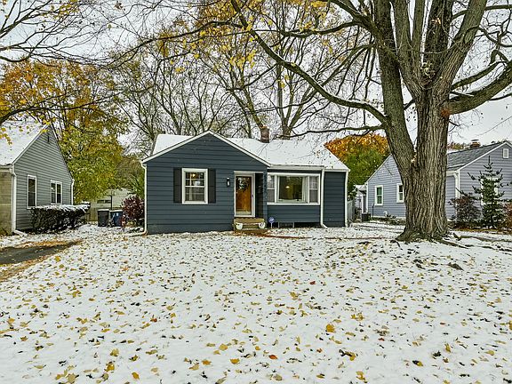 2nd image of 5742 Kingsley Dr