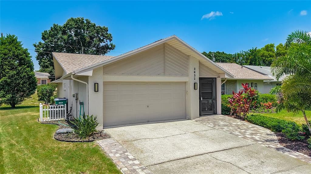 2632 Camille Dr, Palm Harbor