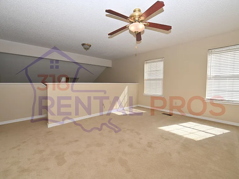 2414 Misty Ln — Photo 20