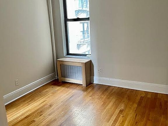 3rd image of 211 W 88th St APT 4C