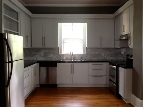 1029 W End Blvd #B, Winston Salem, NC 27101