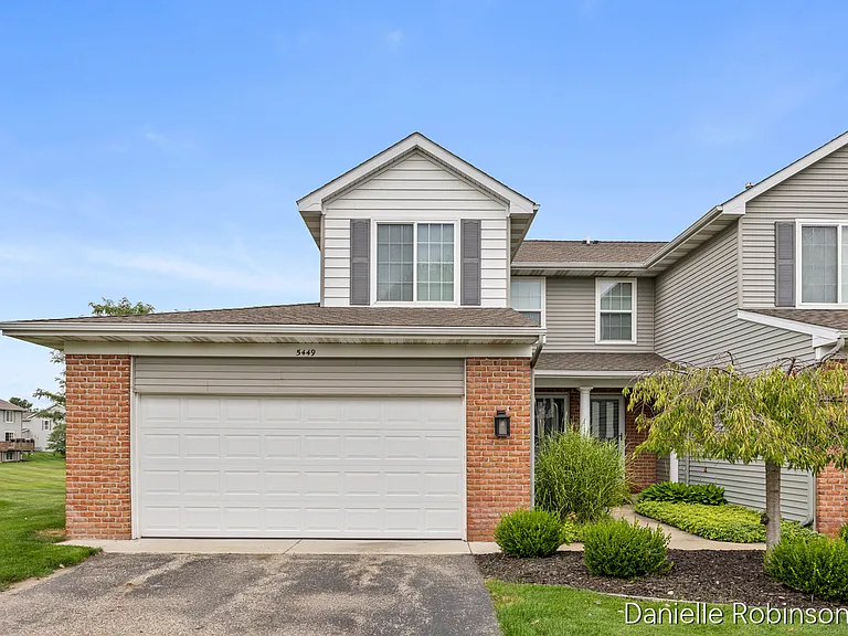 5449 Rivertown Cir SW — Photo 1