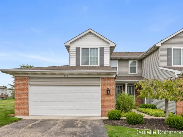 5449 Rivertown Cir SW, Wyoming, MI 49418