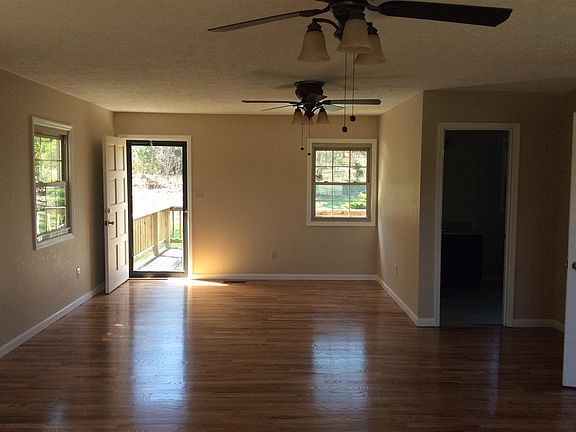 5th image of 4108 Peace Dr
