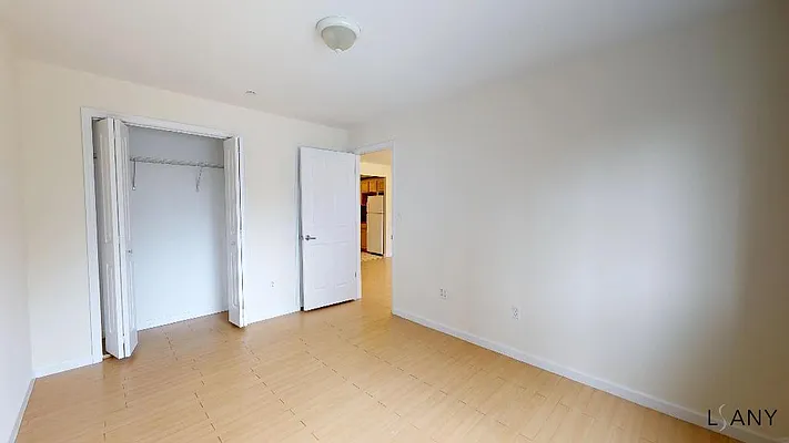 Rented by LandSeair Real Estate Group | media 31