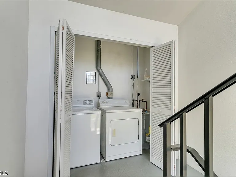 8741 Lueck Ln #5 — Photo 20