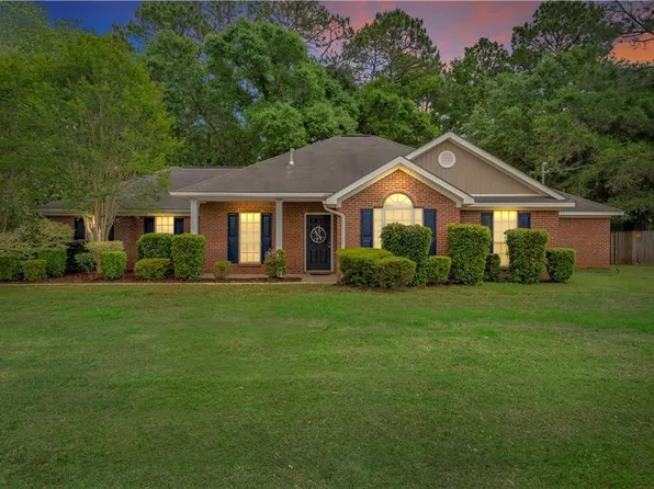 5315 Steward Ct, Grand Bay, AL 36541
