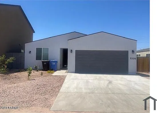 1335 E Pueblo Ave — Photo 15