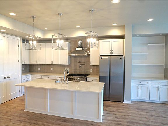 2nd image of 2501 Bruin Dr #52