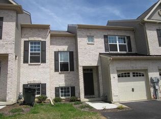 316 Milkweed Dr, Allentown, PA 18104