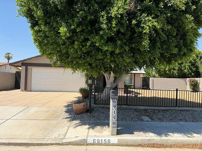 69150 San Susanna Ave — Photo 1