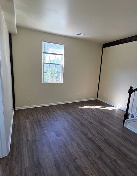 225 Pemberton Rd #2B — Photo 6