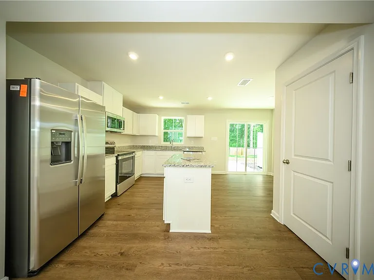 1121 Canterbury Ridge Rd — Photo 13