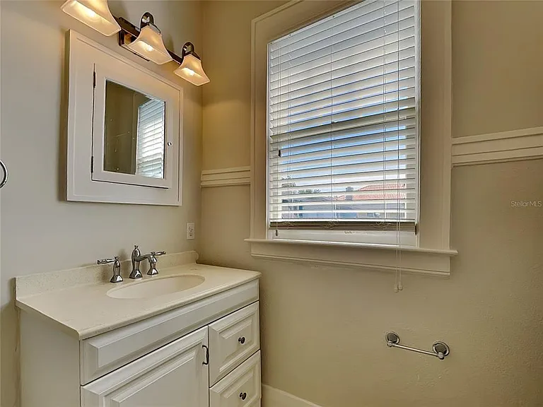 1806 W Morrison Ave #3 — Photo 17