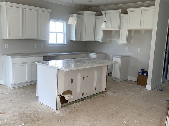 3rd image of 405 Corner Aly Lot 222
